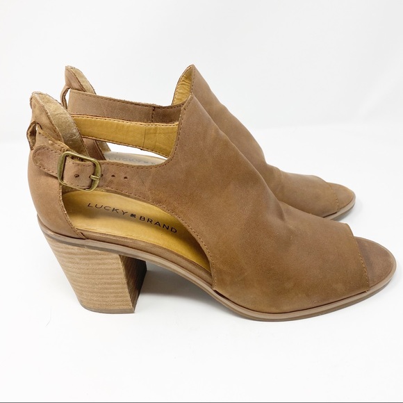 Lucky Brand Shoes - SOLD! Lucky Brand Barimo Bootie Tan Size 10